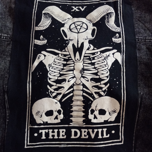 SOLD @MARKET! Nosferatu! Horror movie lovers cropped acid washed jacket - Picture 2 of 16